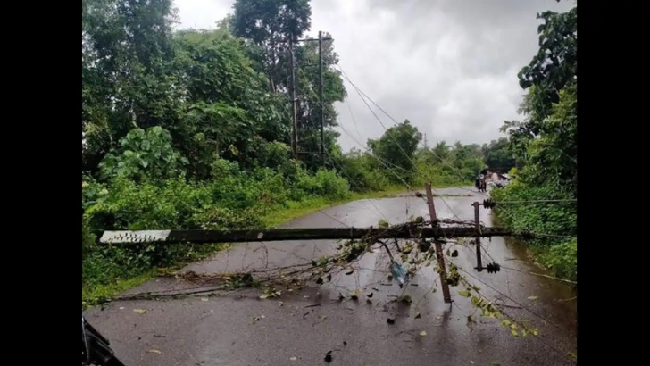 https://salarnews.in/public/uploads/images/newsimages/maannewsimage13062025_232209_storm rain.png